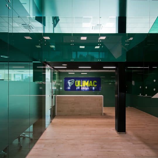 Company Inside-01 Company Inside-01